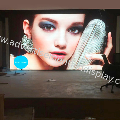 Verbessern Sie Ihre Werbe-Strategie Helligkeit LED-Displays mit Eisen Schrank Material OEM